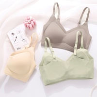 Soutien-gorge push-up sexy et confortable pour femmes à petite poitrine, bonnet 3/4, sans couture, en nylon et élasthanne, sans armatures, avec coussinets épaissis