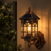 Lanterne solaire à détecteur de mouvement, style vintage, pour cour, véranda, lampe murale étanche, décoration extérieure pour patio, portail, villa