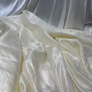 Factory Price Pleated Fabric Organza Wrinkled Fabric Gold Foil Metallic <strong>Cloth</strong> for Casual Dress - Product Image 1