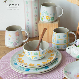 <span class=keywords><strong>Set</strong></span> di Stoviglie in Ceramica Joyye Spring con <span class=keywords><strong>Design</strong></span> Dipinto a Mano di Fiori Selvatici e Insetti, Stile Rustico da <span class=keywords><strong>Giardino</strong></span> in Argilla Naturale - Product Image 5