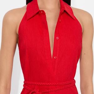 Robe longue chic rouge personnalisée à col halter avec cordon de serrage à la taille, idéale pour les vacances et les événements, robe sexy à décolleté plongeant en V - Product Image 4