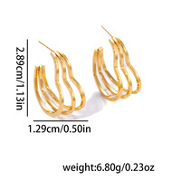 Anting Hoop Pola Anyaman Terpilin Bentuk Hati Persegi dari Baja Tahan Karat Berlapis Emas 18K dengan Tekstur Logam Berbentuk Gandum untuk Wanita.