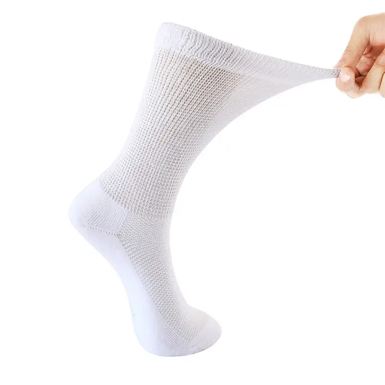 Vente en gros de chaussettes diabétique en coton doux, en fibre d'argent, chaussettes diabétique plus épaisses, motifs de tricot, chaussettes médicales pour diabétique