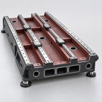 Base de machine-outil en fonte OEM personnalisée HT250, fonderie de lit de tour par moulage en sable et usinage CNC, fabrication de tôlerie