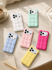 เคสโทรศัพท์มือถือ <span class=keywords><strong>iPhone</strong></span> 18 17 แบบกันกระแทก ลายเมฆ 3 มิติ  วัสดุซิลิโคนเหลว ป้องกั<span class=keywords><strong>น</strong></span>รอยนิ้วมือ  พร้อมโลโก้แกะสลักแบบกำหนดเอง - Product Image 2