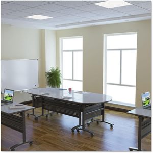 Alera ALEVA737260BK โต๊ะฝึกอบรมแบบพับได้ Valencia พร้อมแผงปิดบัง 57.88 กว้าง x 19.75 ลึก x 28.5 สูง สีดำ-โต๊ะประชุม - Product Image 5