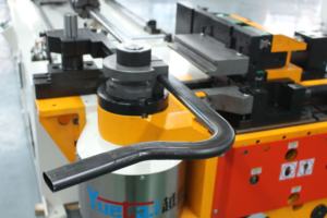 कस्टमाइज्ड सीएनसी पाइप झुकने मशीन उपकरण पाइप बेंडर डाई मोल्ड मंडल ट्यूब बेंडर - Product Image 4