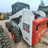 Chargeuse compacte Bobcat S250 d'occasion - Origine Japon, équipement de construction et de manutention lourde
