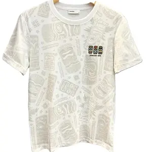 T-shirt in cotone ricamato aderente stampato a maniche corte alta della gioventù estiva