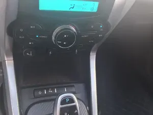 二手二手比亚迪元新能源2019 EV360智联享乐版 - Product Image 6