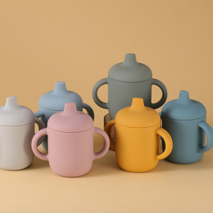 Tasse en silicone personnalisée Halian avec poignée Design pliable pour eau bouillante - Product Image 5