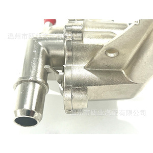 ท่อทำความร้อนน้ำหล่อเย็นแลนด์โรเวอร์ Aj814053 Lr041788 สำหรับเปลี่ยนซ่อมใหม่ - Product Image 1