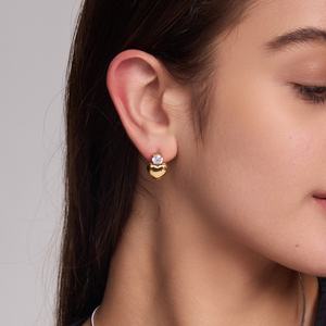 ต่างหูรูปหัวใจสแตนเลสคุณภาพสูง ดีไซน์ใหม่สุดคลาสสิก ชุบทอง ประดับเพชรคิวบิกเซอร์โคเนียขนาดเล็ก เครื่องประดับแฟชั่น - Product Image 3