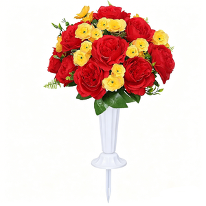 Luci a Forma di Rosa con Foglie Verdi, <span class=keywords><strong>Rose</strong></span> Artificiali <span class=keywords><strong>Rosse</strong></span> per Decorazione Esterna di Patio, <span class=keywords><strong>Giardino</strong></span>, Vialetti e Paesaggi - Product Image 2