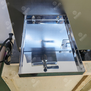Extracteur de jus de canne à sucre de qualité commerciale robuste pour les camions de nourriture mobiles et la restauration en plein air - Product Image 5