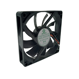 Ventola assiale CC in plastica con cuscinetti a sfera 8015 OEM ODM per <span class=keywords><strong>abbigliamento</strong></span> climatizzato, server AI, sistema UPS - Prezzo di fabbrica all'<span class=keywords><strong>ingrosso</strong></span> - Product Image 3