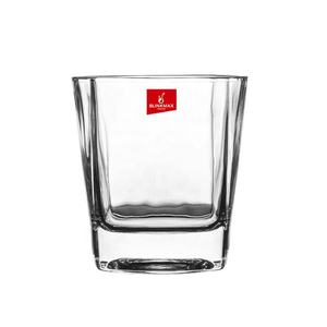 Meilleurs choix pour vous : Verre à whisky carré créatif Blinkmax, verre à shot de bar, verre à <span class=keywords><strong>vin</strong></span> rouge résistant à la chaleur pour hôtel et <span class=keywords><strong>restaurant</strong></span> - Product Image 3