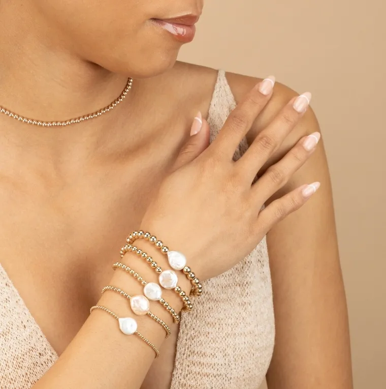 Individuelles wasserdichtes stretch-Anklet-Schmuck für Damen Münze natürliche 18K-Gold gefüllt Süßwasserperlen Edelstahl Perlen-Armband