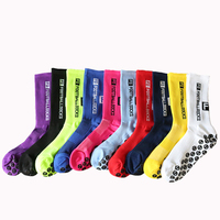 Whale Vente en Gros Logo Personnalisé Sports Grip Chaussettes Performance Football Chaussettes De Compression Avec Grip Antidérapant Chaussettes pour Hommes