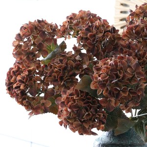 Hydrangea artificielle en soie, couleur quatre saisons, style américain, imprimé en 3D, décoration de mariage, anti-UV, décoration extérieure, décoration intérieure, 5 têtes - Product Image 5