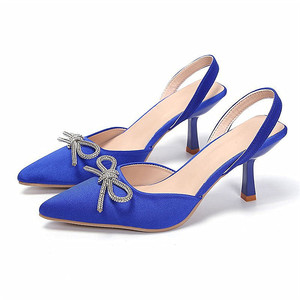 Sandali Estivi da Donna 2025 con Tacco Basso a Spillo e Fiocco Ornamentale Luminoso, Stile Europeo-Americano, Punta Chiusa in Tessuto - Product Image 1