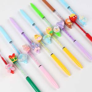 Stylo à bille O&Q Mix en gros, mode, paillettes, plastique, dessin animé, design mignon, cadeau, logo personnalisé, bleu/noir, 0,7 mm, école, 16 cm, kawaii - Product Image 2