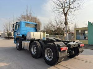 Nuevo modelo usado Sinotruck Howo NX Hohan 6x4 Tractor camión remolque cabeza camión cabeza 371HP 375HP 380HP 400HP 10 neumáticos <span class=keywords><strong>en</strong></span> <span class=keywords><strong>venta</strong></span> - Product Image 4