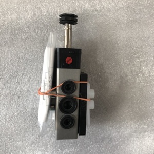 Raccord de compression Norgren C4353 en laiton nickelé pour tube de 6 mm, filetage G1/4, connecteur pneumatique pour système d'air industriel - Product Image 4