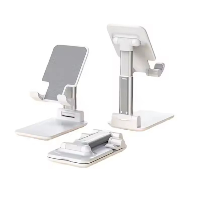 2026 New Products Desktop Mobile Holder Astronaut Mobile Phone Desk Stander Holder V Angle for Desk Creative PVC Support