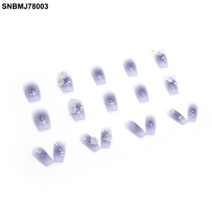 <span class=keywords><strong>Ongles</strong></span> à presser de haute qualité, classiques, très demandés, nouvelle collection <span class=keywords><strong>2023</strong></span>, design personnalisé, 24 pièces/ensemble, emballage personnalisé, motif papillon violet rêve. - Product Image 4