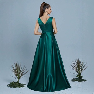 Abito da <span class=keywords><strong>festa</strong></span> da donna di lusso leggero, nuovo modello 2026, in cashmere, plissettato, a trapezio, lungo fino al pavimento, per il commercio estero transfrontaliero - Product Image 4