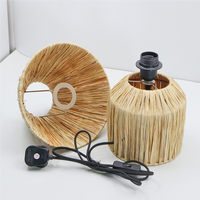 Lampe de table de style Wabi-Sabi moderne avec abat-jour en rotin flexible E27 pour l'éclairage de petites tables à manger dans les restaurants, les cafés