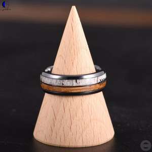 ג 'ינס תכשיטים שחור חץ ויסקי עץ ואנטלר מוטת כיפה כיפה טבעת קרמיקה שחורה 8 מ "מ גברים חתונה להקות תכשיטים טבעת גברים - Product Image 4