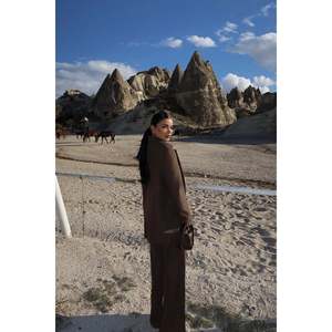 Ensemble de costume Harper marron pour femmes - Product Image 1