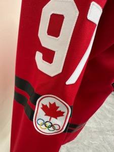 <span class=keywords><strong>Maillots</strong></span> de hockey sur glace personnalisés en gros – Uniformes 2026 McDavid, Ovechkin, Bedard, Matthews, Gretzky – Faible MOQ, Expédition rapide, Commandes d'équipes - Product Image 5