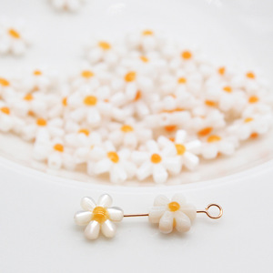 Nuovo Design Perline a Forma di Fiore in Madreperla da 10mm, Perline Daisy in Madreperla all'Ingrosso per Fai da Te - Product Image 4