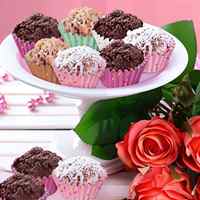 Moules à pâtisserie jetables en papier résistant à la graisse, de qualité alimentaire - Mini moules à muffins pour cupcakes, muffins, mini gâteaux et plus