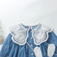 Robe chemise en jean pour filles, printemps-automne, avec col Claudine en dentelle ajourée, motif lapin mignon, sac bandoulière assorti, manches longues, coupe trapèze