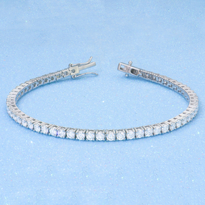 Bracelet chaîne tennis Xingyue 3 mm 6,5 pouces en argent sterling 925 avec moissanite blanche VVS et placage or blanc pour unisexe - Product Image 3