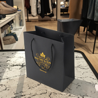 Sacs cadeaux en papier biodégradables imperméables de luxe personnalisés avec estampage d'aluminium Emballage de bijoux et de bougies avec logo personnalisé
