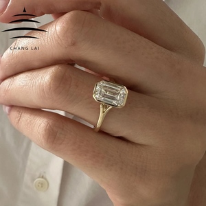 CHANG LAI <span class=keywords><strong>Bague</strong></span> <span class=keywords><strong>de</strong></span> fiançailles en <span class=keywords><strong>diamant</strong></span> taille émeraude en or pur 18k 14k certifiée GIA IGI, sertie <span class=keywords><strong>de</strong></span> diamants CVD - Product Image 2