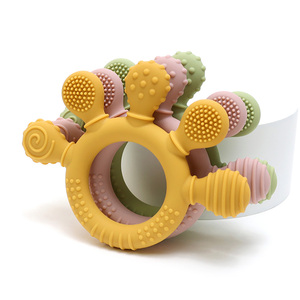 2025 nueva llegada Baby Things BPA libre educativo Eco grado alimenticio <span class=keywords><strong>silicona</strong></span> maniquí bebé dentición juguete - Product Image 1