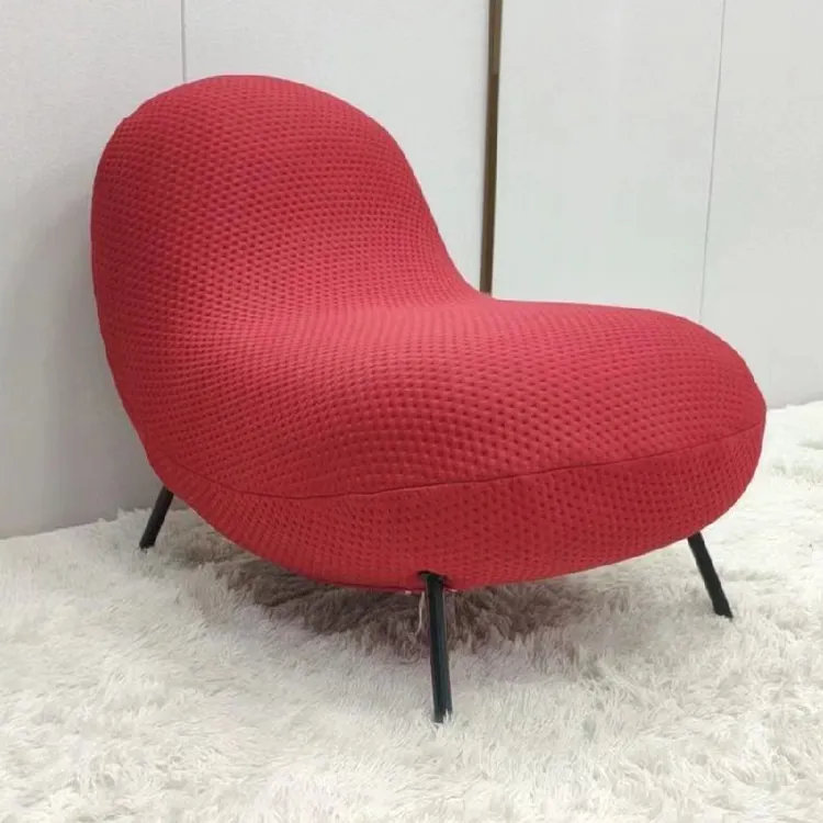 Silla de diseñador minimalista italiana de alta calidad, silla individual con personalidad creativa, silla de ocio de terciopelo/cuero para vestíbulo de hotel