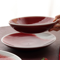 Assiette Ronde Creuse/Profonde en Porcelaine à Glaçure Changeante Cuite au Four, Vente en Gros Usine, Assiette de Dîner Rouge en Céramique de Luxe, Unique