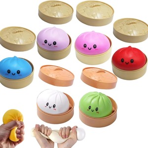 Jouets Squishy Géants Personnalisés en Usine : Le Ravioli Mystère Viral, le Pain Squishy et le Ravioli Mystère Squishy pour Enfants et Adultes - Product Image 1