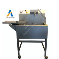 Machine de revêtement et de refroidissement pour chocolats en ambre, avec tunnel de refroidissement, g