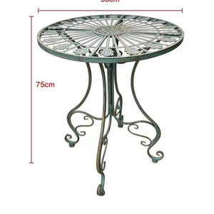 विंटेज फ्रेंच आउटडोर लोहे के बिस्ट्रो सेट-फोल्डेबल गार्डन कुर्सियां और पैटिओ, बालकनी के लिए गोल टेबल - Product Image 4