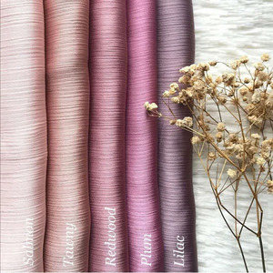 2025 Sharut yeni malezya Tudung bayanlar kırışık düz renk saten krep eşarp şal Wrap müslüman kadınlar pileli leke ipek hicap - Product Image 2
