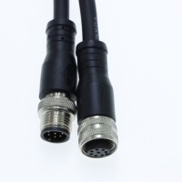 Connecteur circulaire blindé étanche M12 sur mesure, câble moulé noir pour capteurs