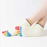 OEM Exercice Sport Orteil Cinq Doigts Femmes Barre Ballet Chaussettes De Yoga Personnalisé